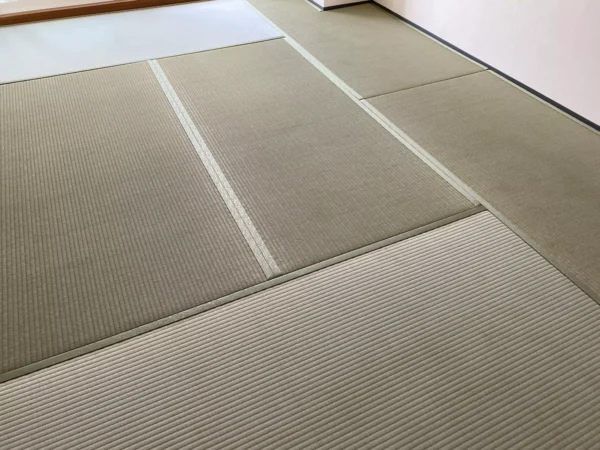 6畳部屋のいぐさの畳部屋