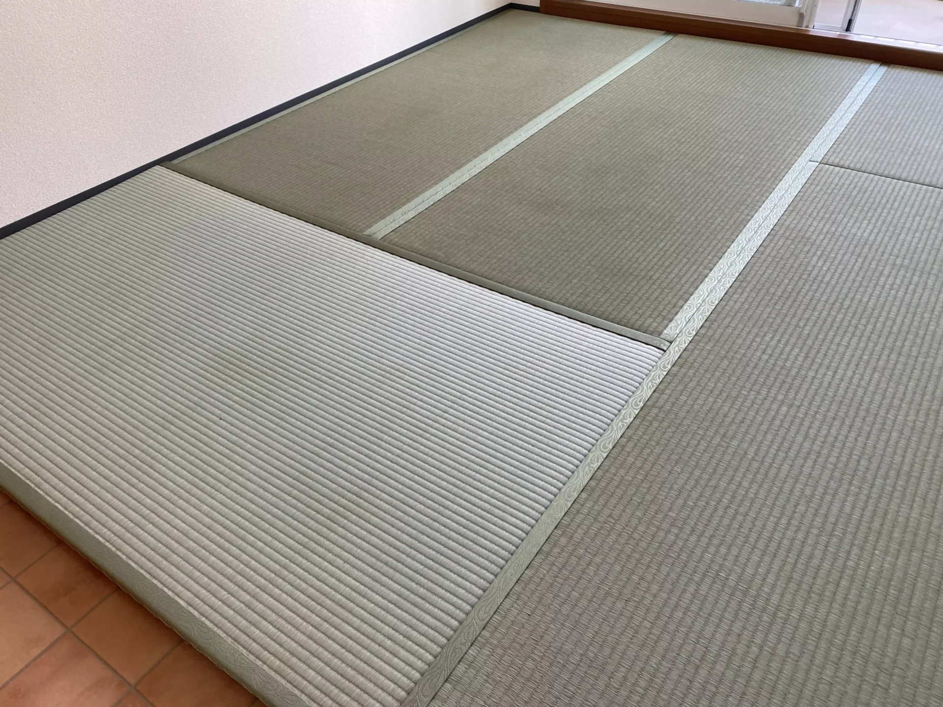 フローリングから和室へ